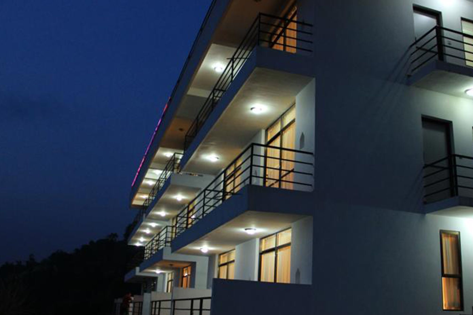 Ratnagiri Resort Bhatgoan Extérieur photo